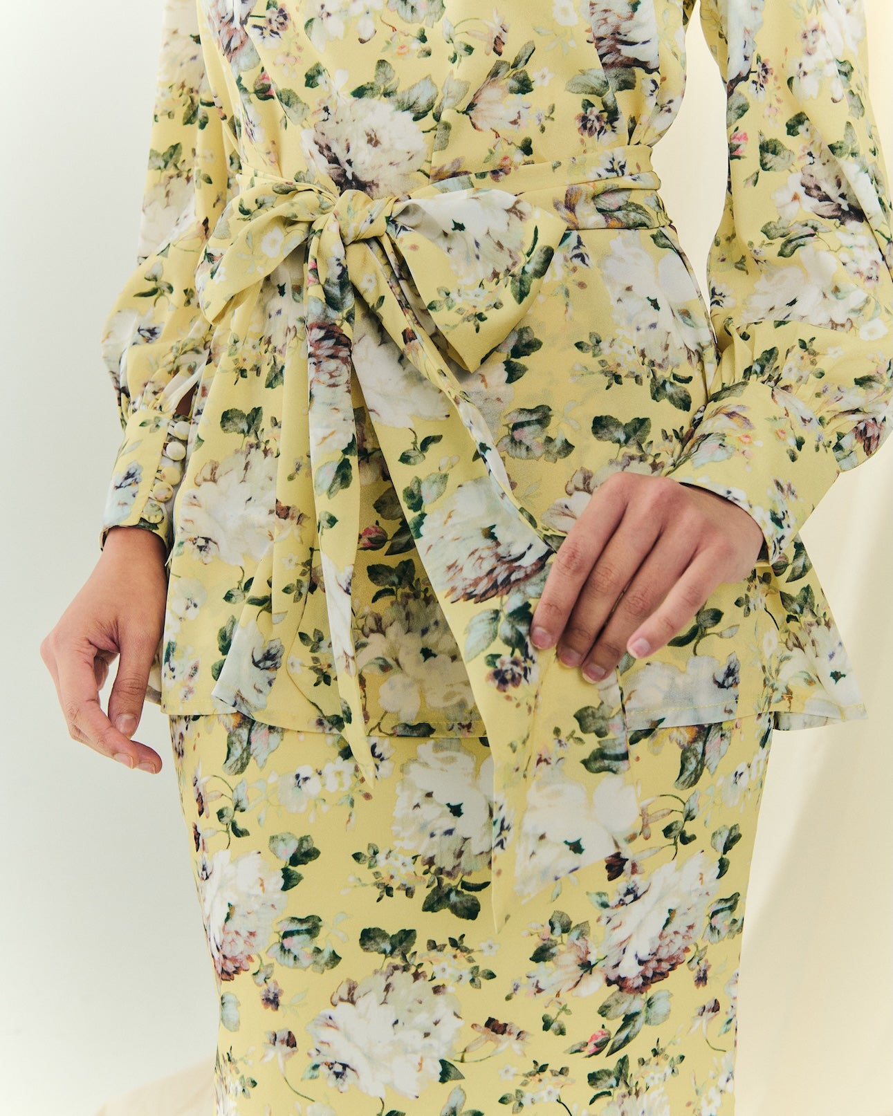 Bella Set in Dandelion