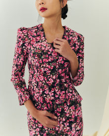 Aria Kebaya in Magenta